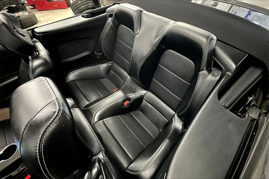 2023 Ford Mustang EcoBoost Premium - Photo 15