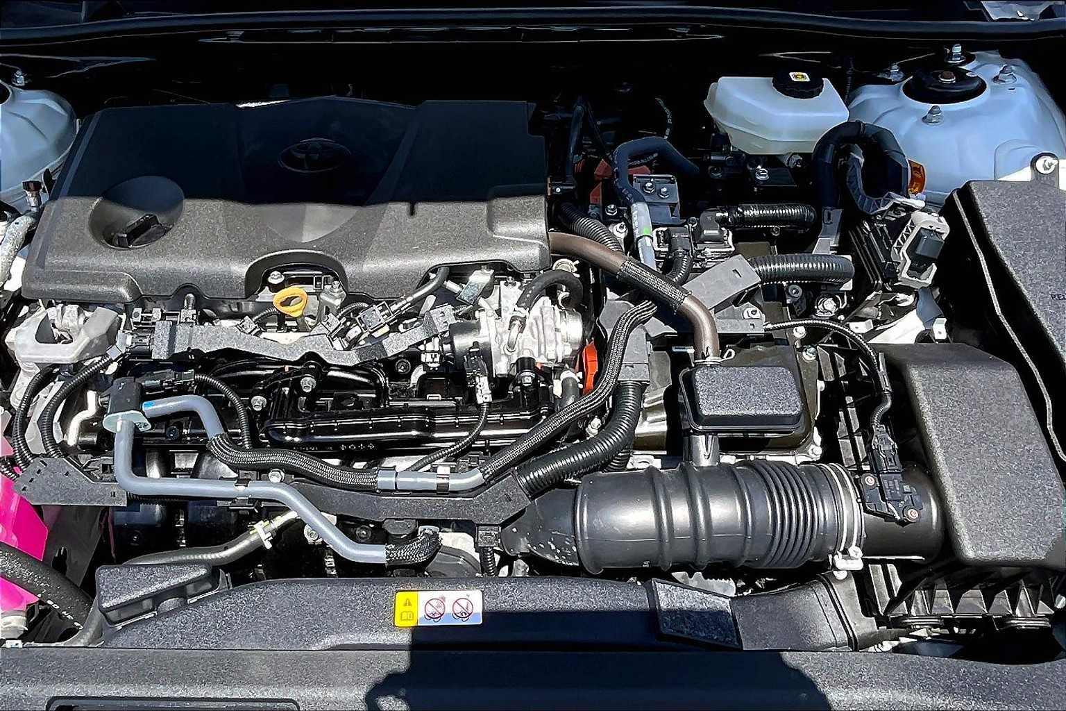 2025 Toyota Camry LE - Photo 30