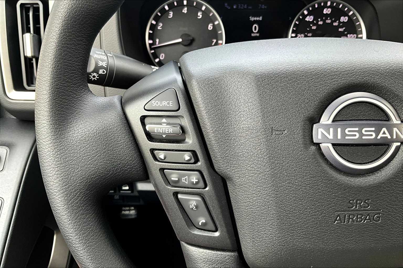 2025 Nissan Frontier SV - Photo 22