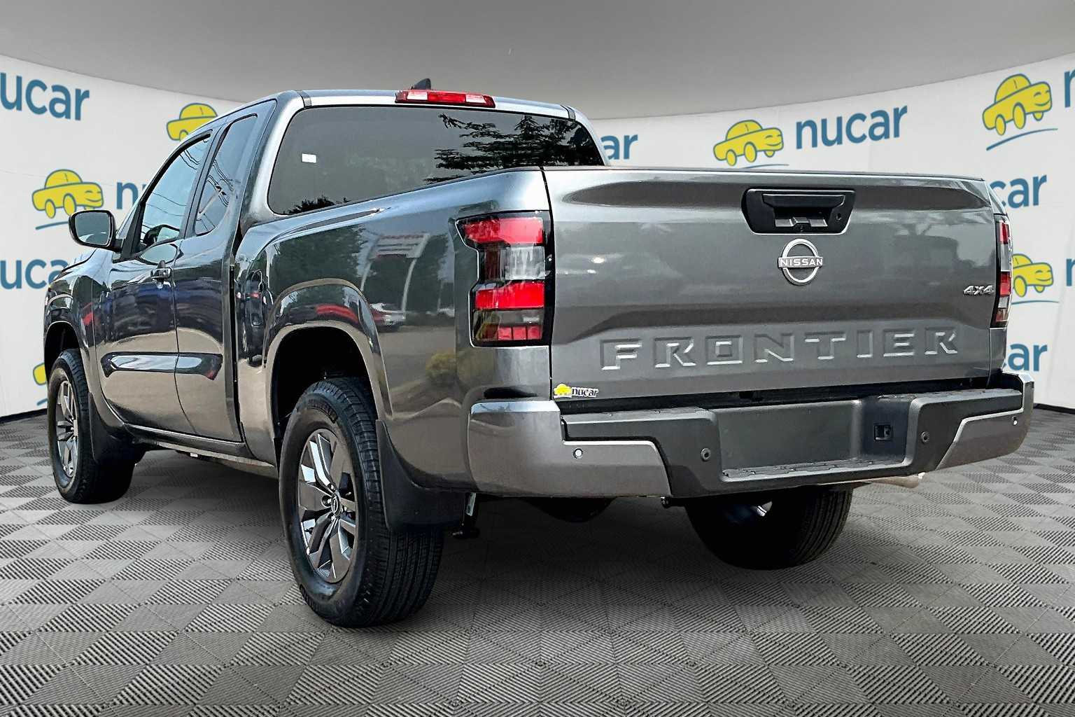 2025 Nissan Frontier SV - Photo 4