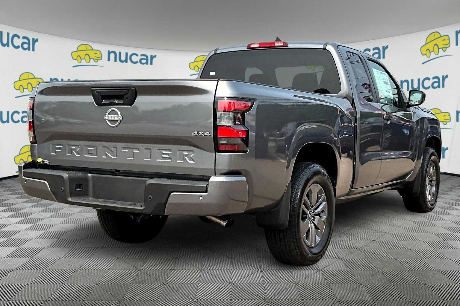 2025 Nissan Frontier SV - Photo 6