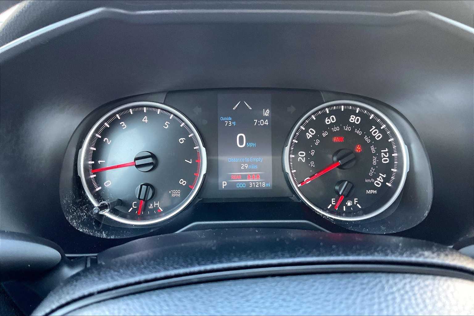 2022 Toyota RAV4 LE - Photo 24