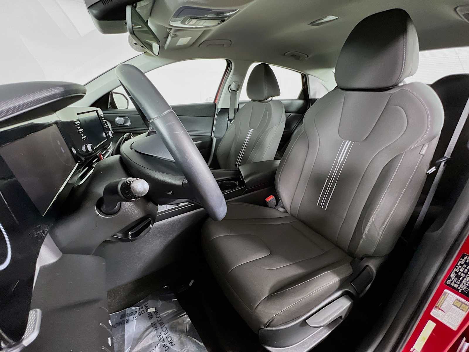 2022 Hyundai Elantra SEL - Photo 21