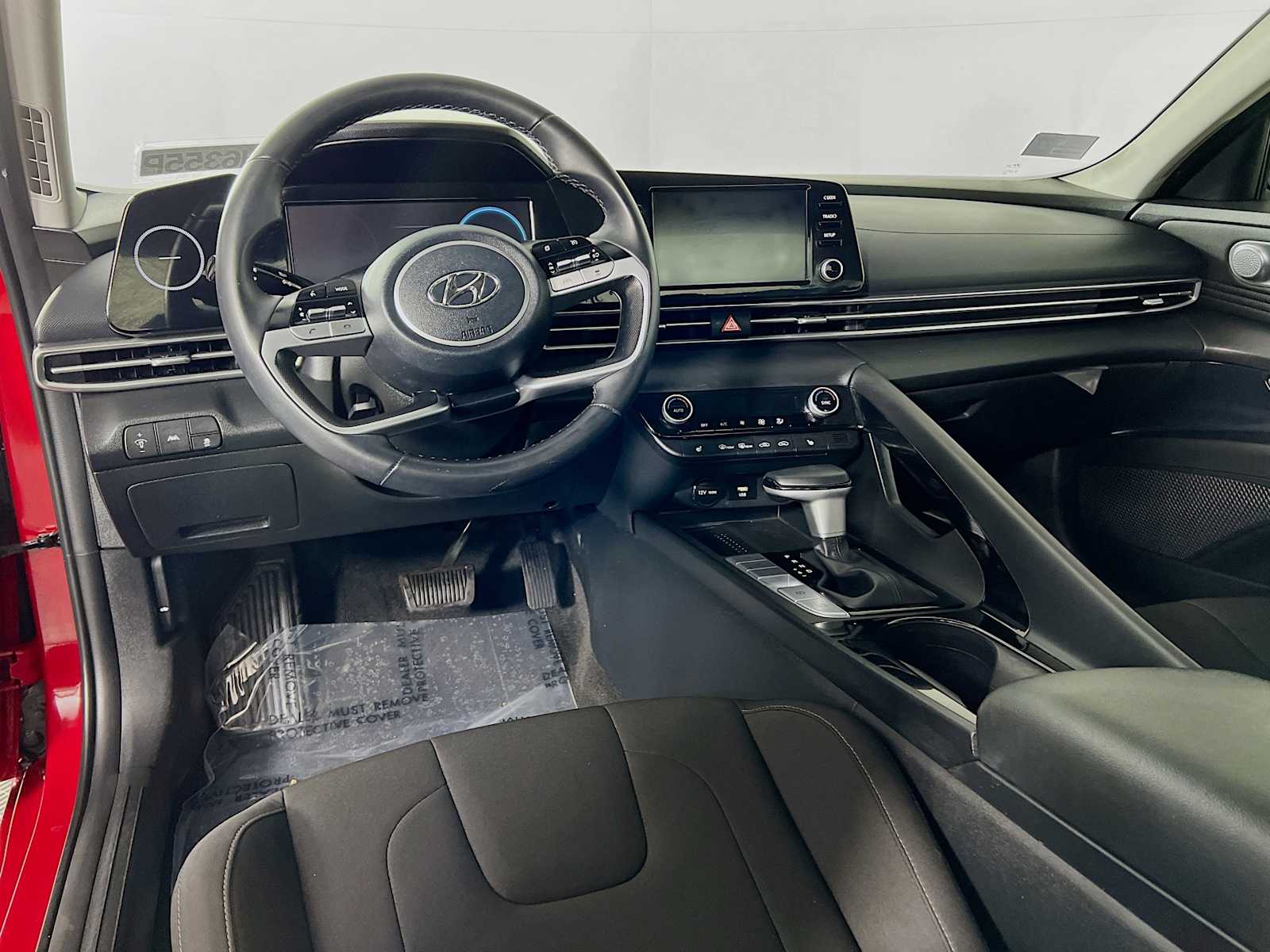 2022 Hyundai Elantra SEL - Photo 9