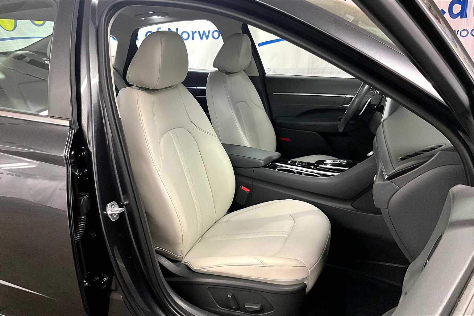 2021 Hyundai Sonata Limited - Photo 11