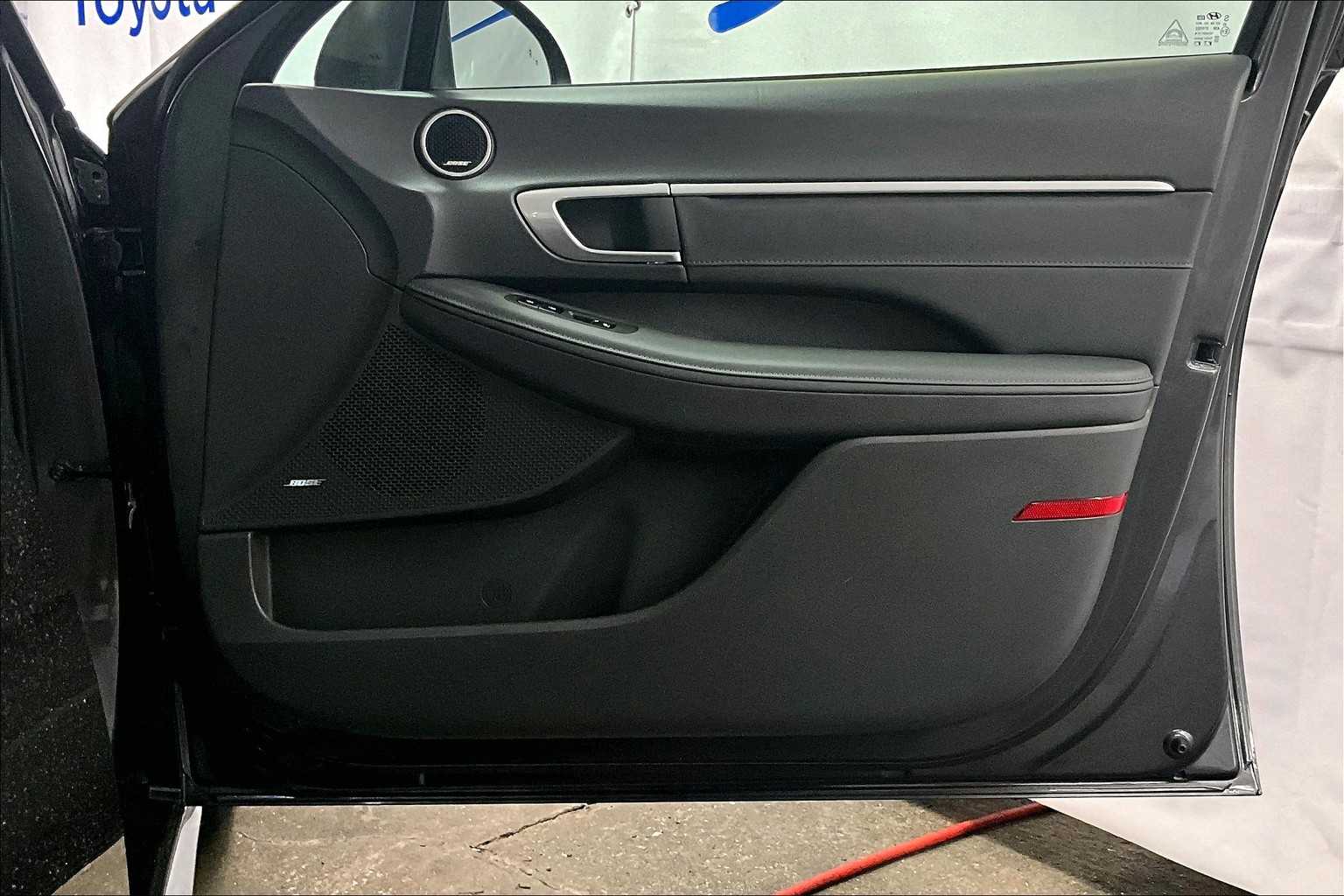 2021 Hyundai Sonata Limited - Photo 12