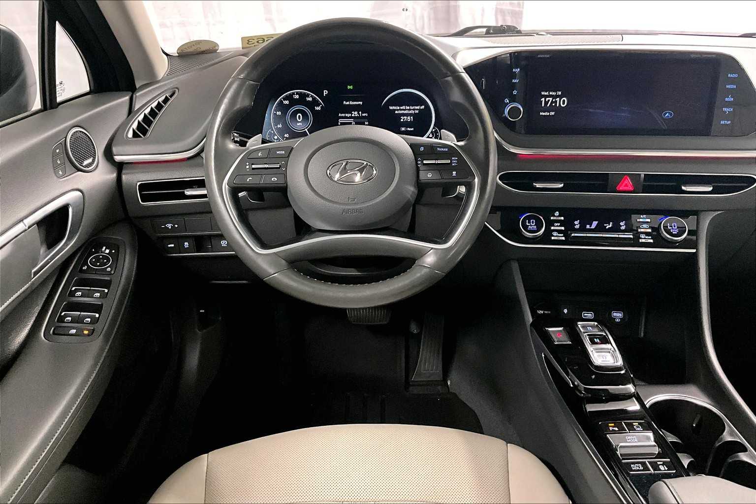 2021 Hyundai Sonata Limited - Photo 17