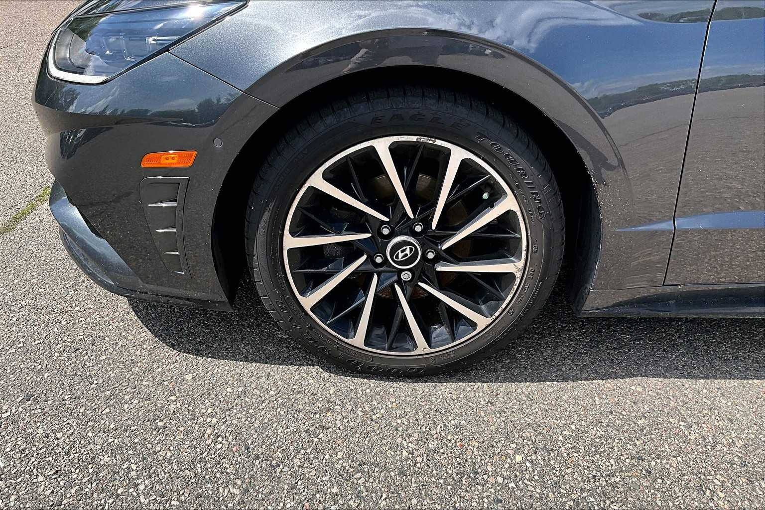 2021 Hyundai Sonata Limited - Photo 4