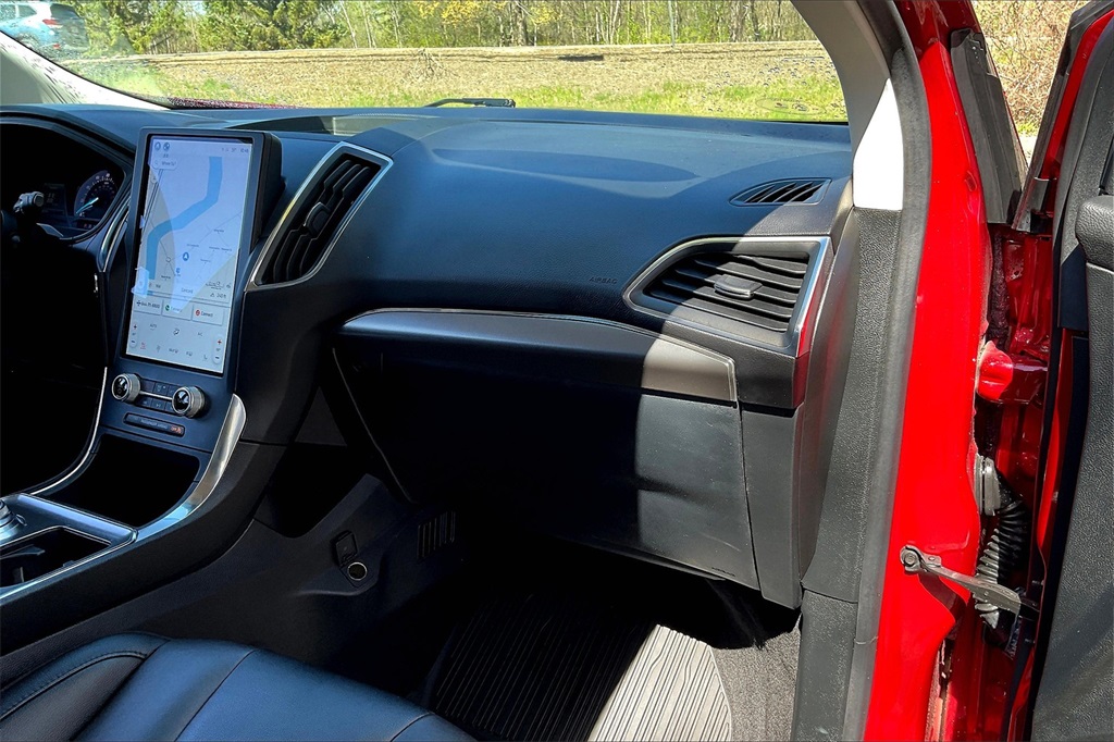 2022 Ford Edge Titanium - Photo 12