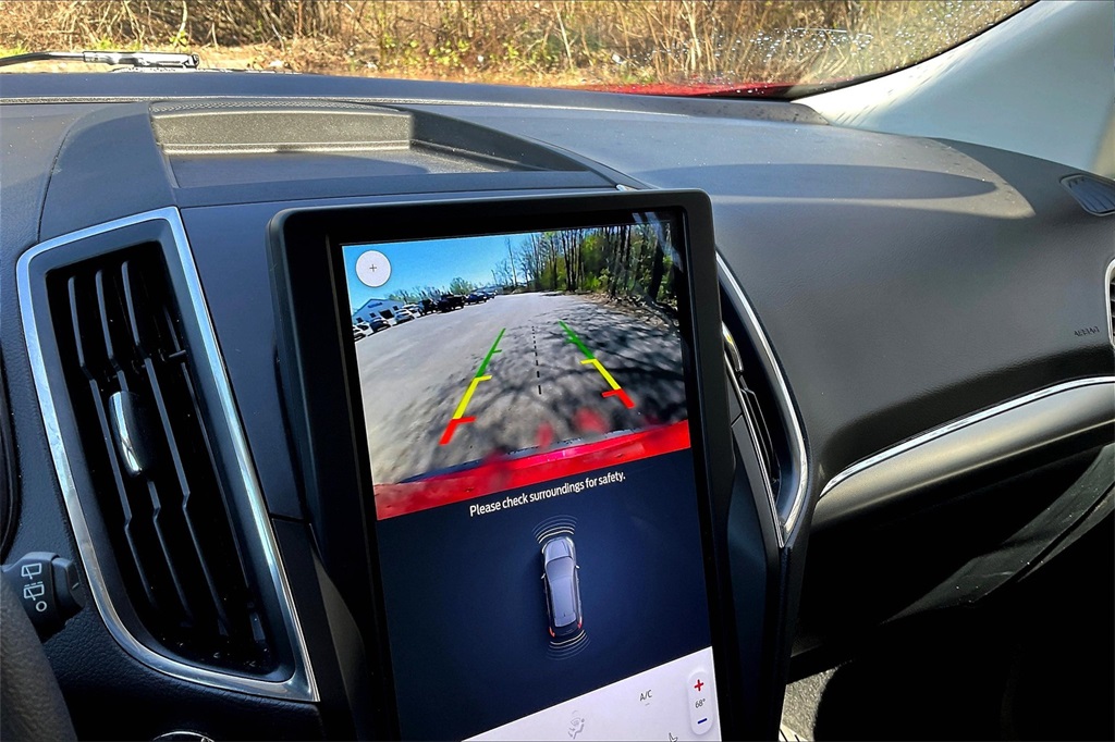 2022 Ford Edge Titanium - Photo 15