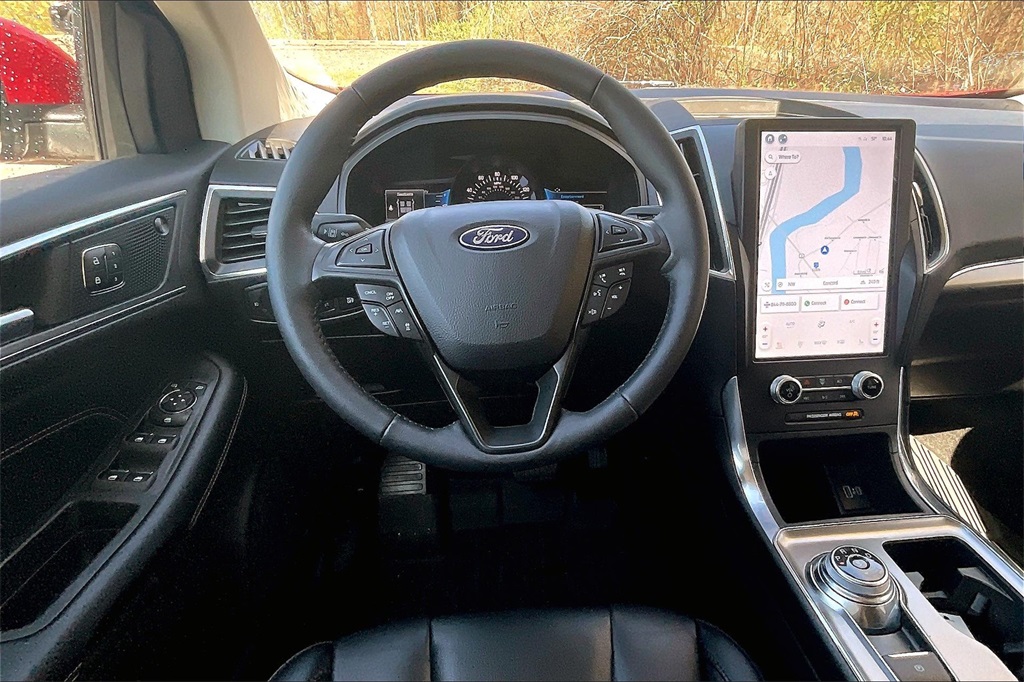 2022 Ford Edge Titanium - Photo 16