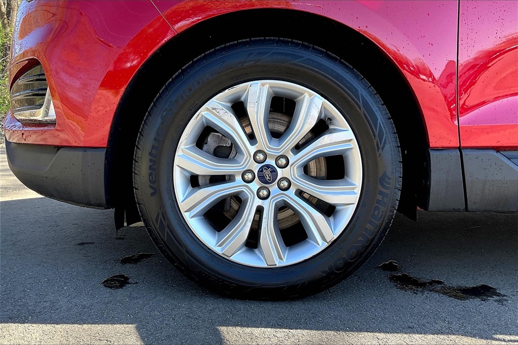 2022 Ford Edge Titanium - Photo 21