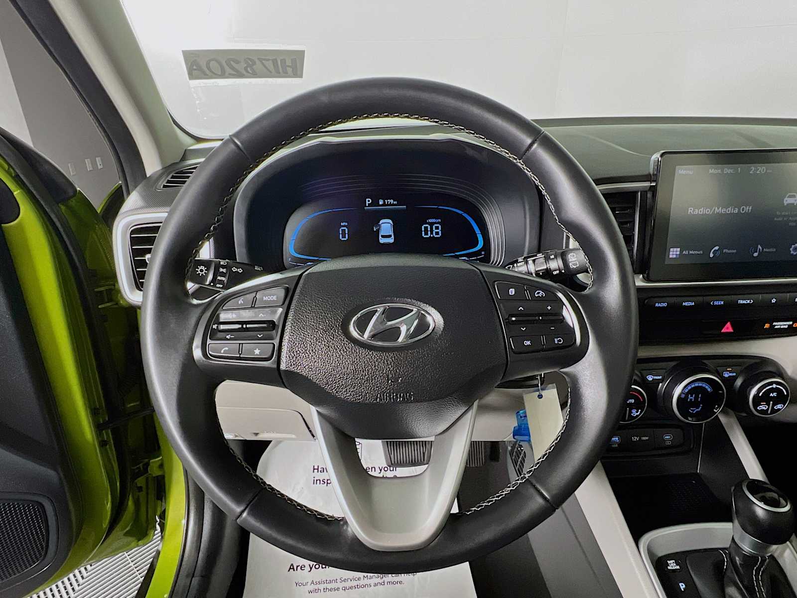 2023 Hyundai Venue SEL - Photo 11