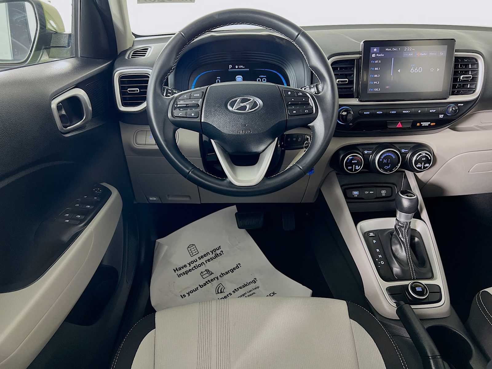 2023 Hyundai Venue SEL - Photo 22