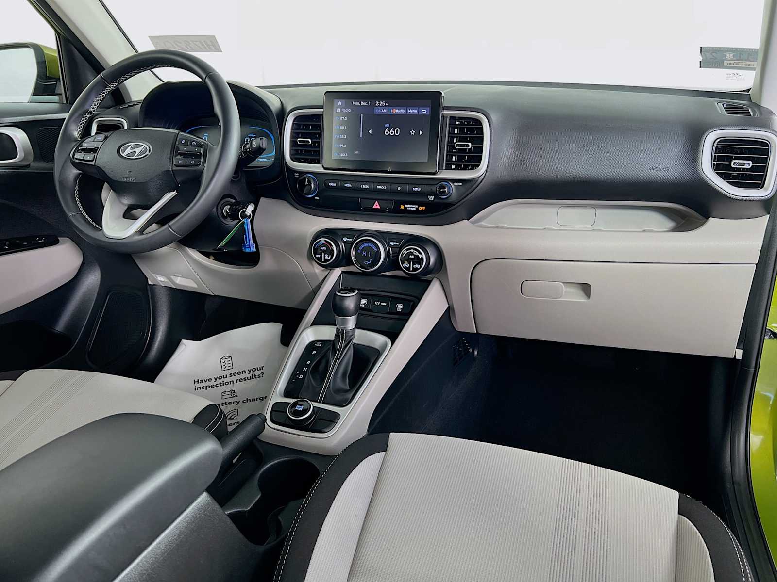 2023 Hyundai Venue SEL - Photo 28