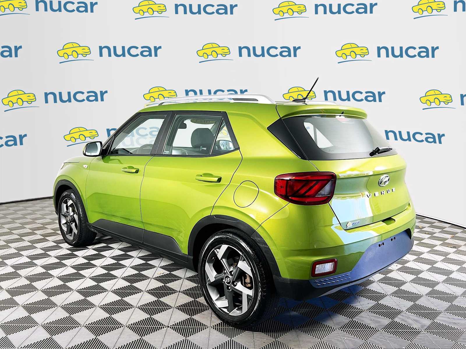 2023 Hyundai Venue SEL - Photo 5