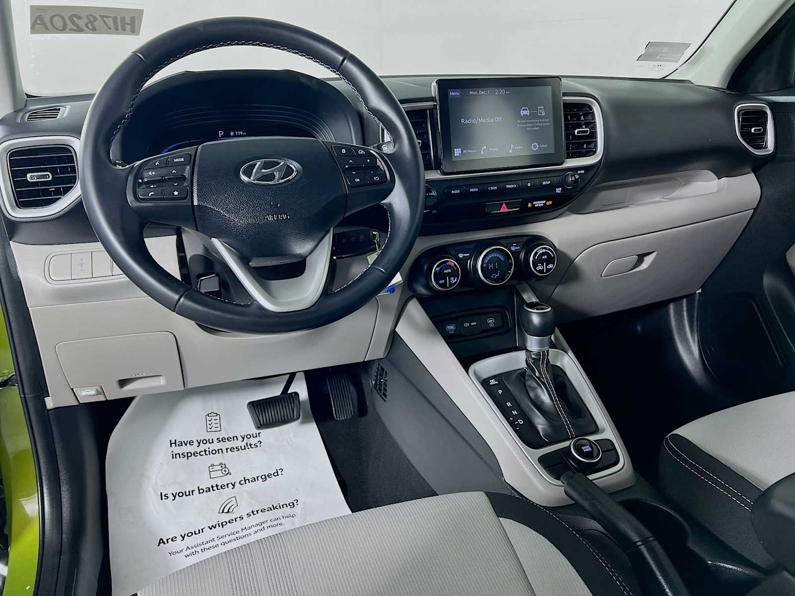 2023 Hyundai Venue SEL - Photo 9