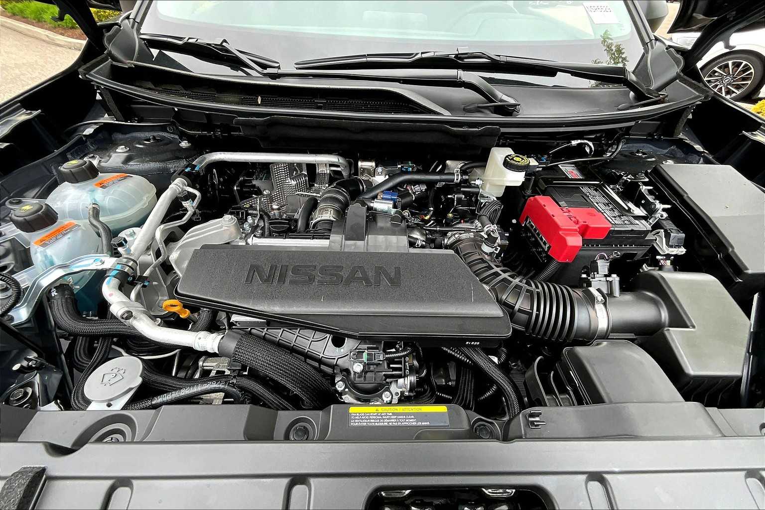 2025 Nissan Rogue S - Photo 16