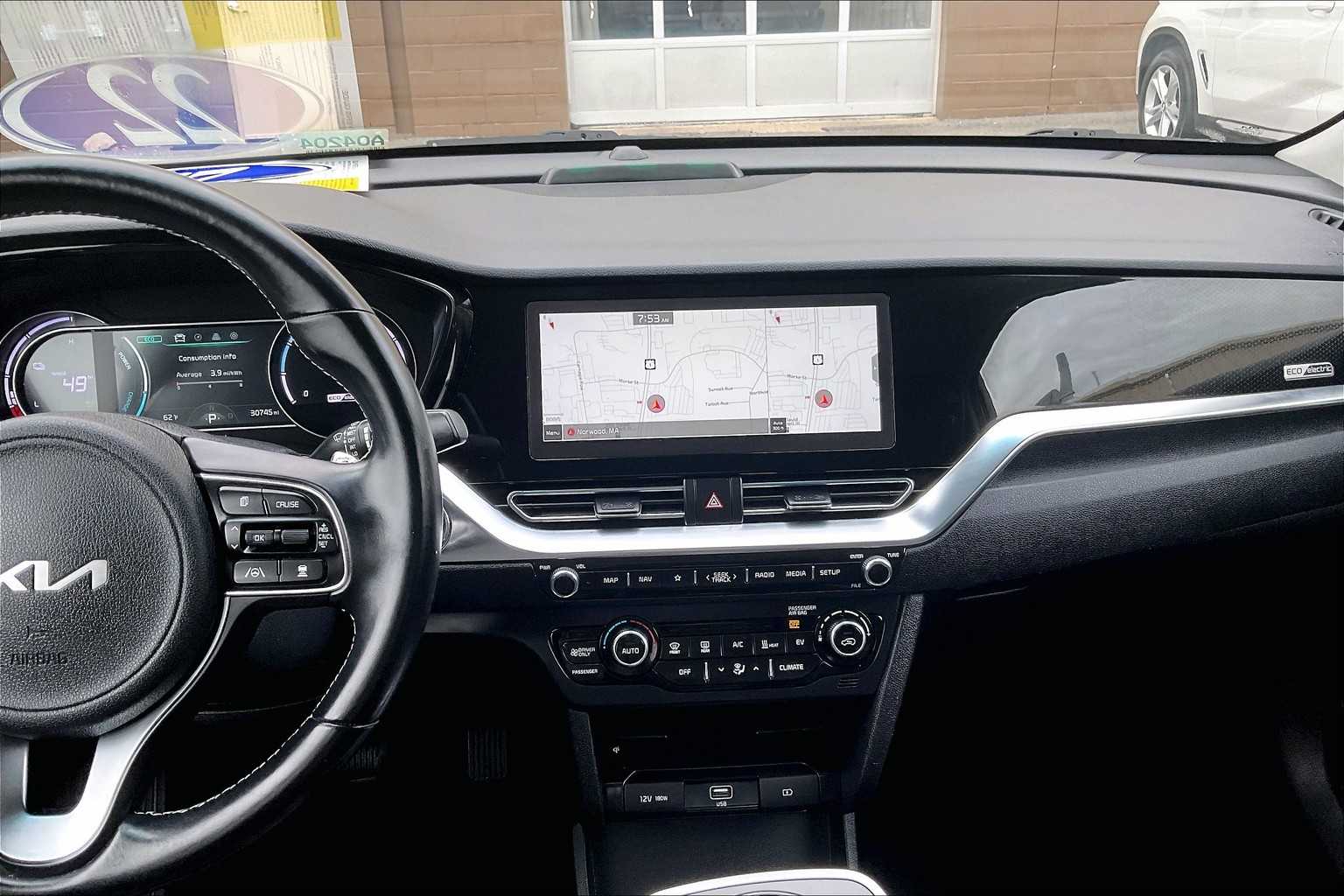 2022 Kia Niro EV EX - Photo 18