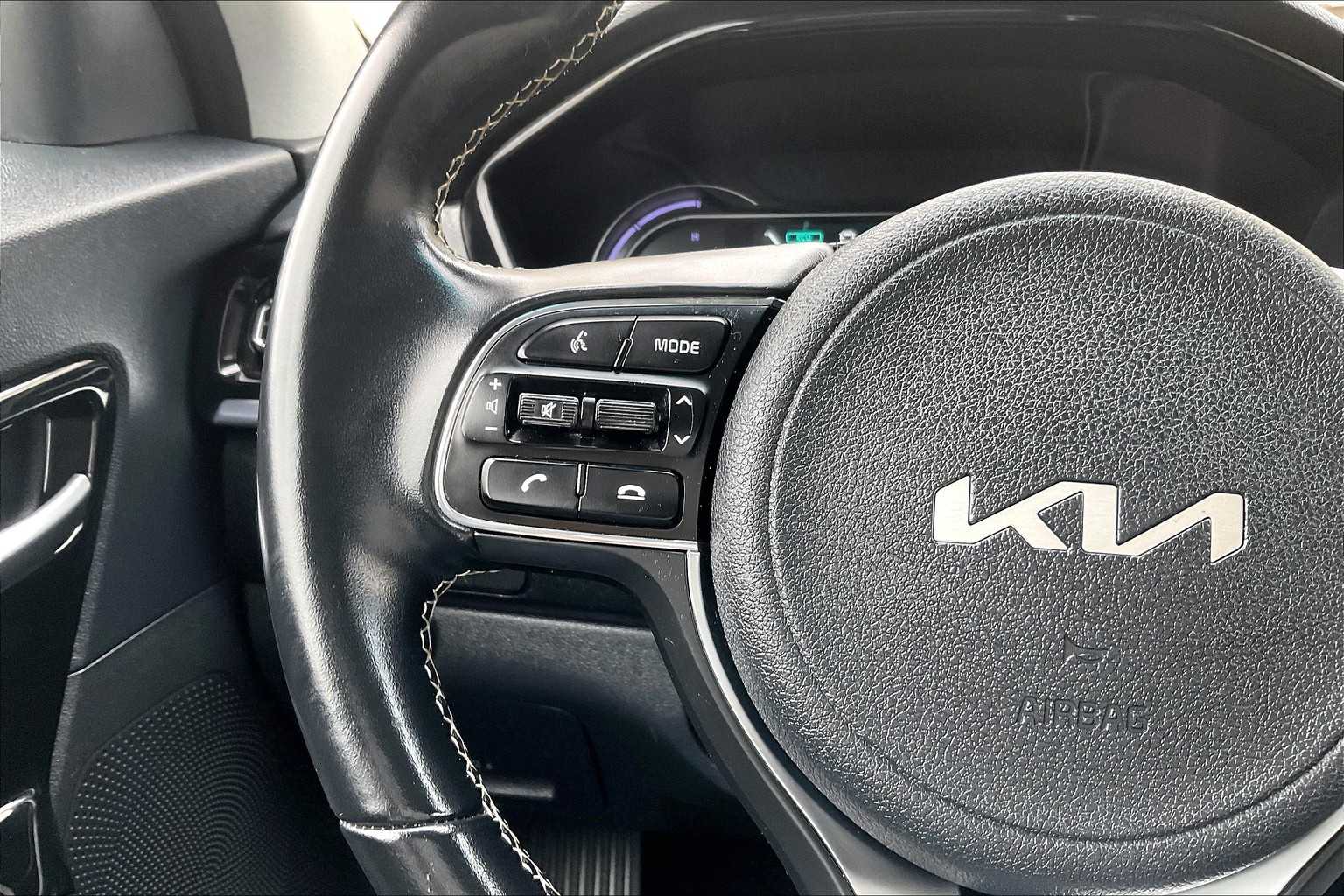2022 Kia Niro EV EX - Photo 22