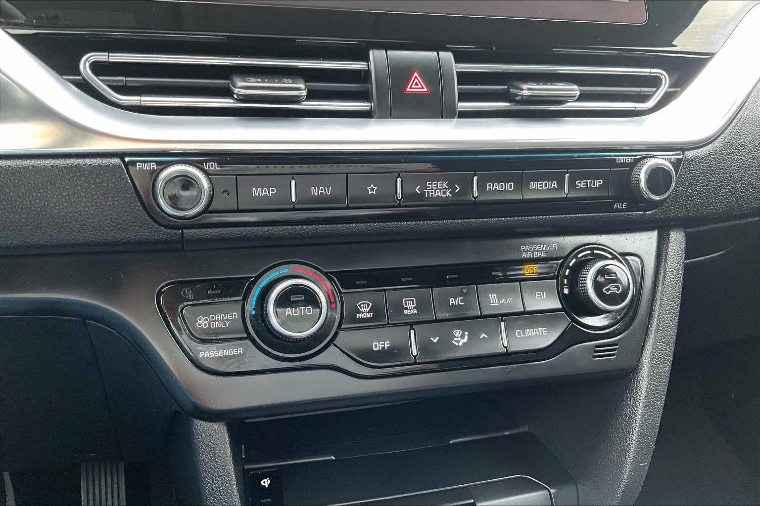 2022 Kia Niro EV EX - Photo 25