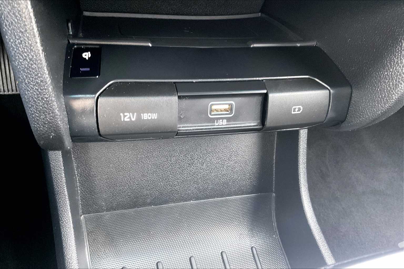 2022 Kia Niro EV EX - Photo 26