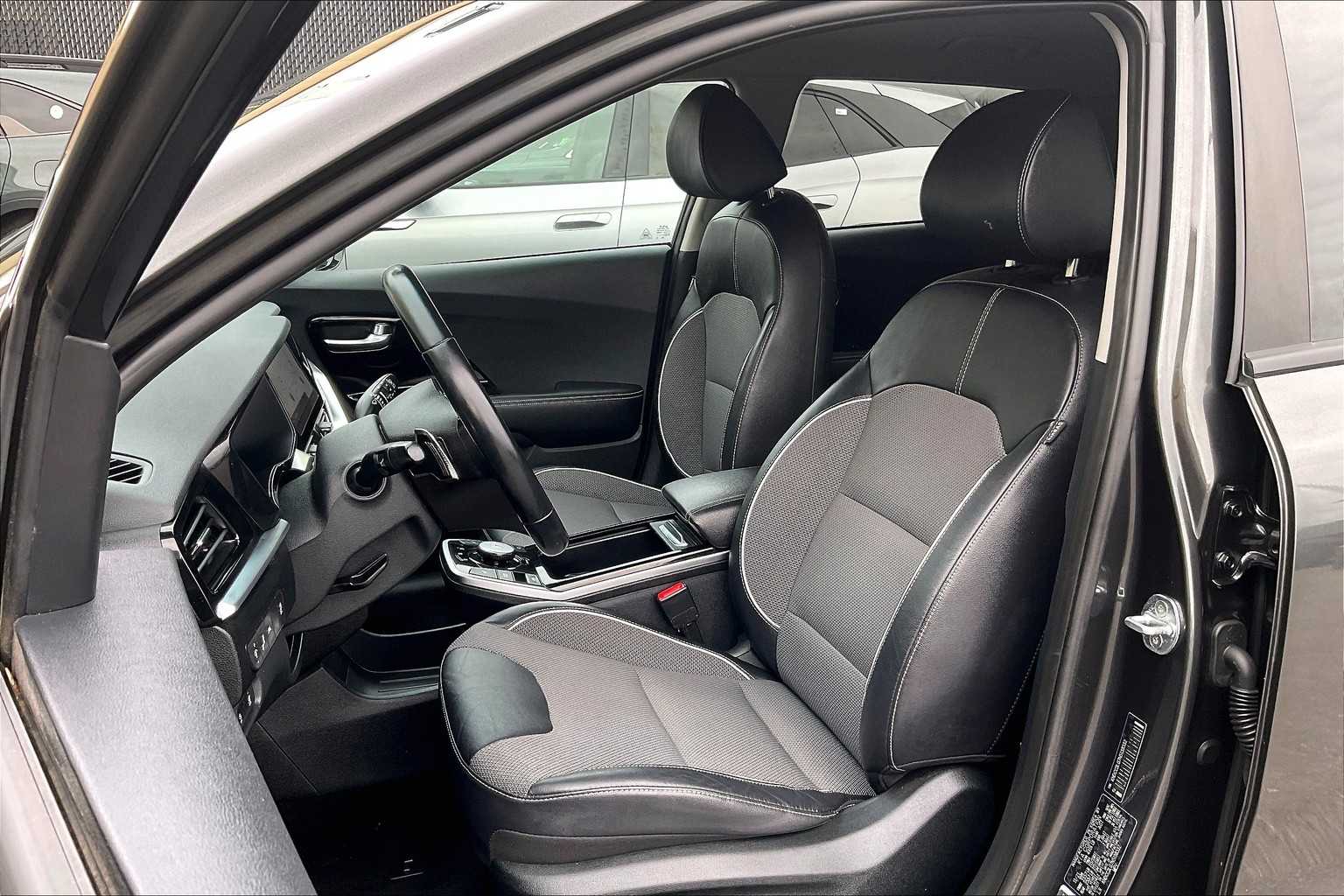 2022 Kia Niro EV EX - Photo 10