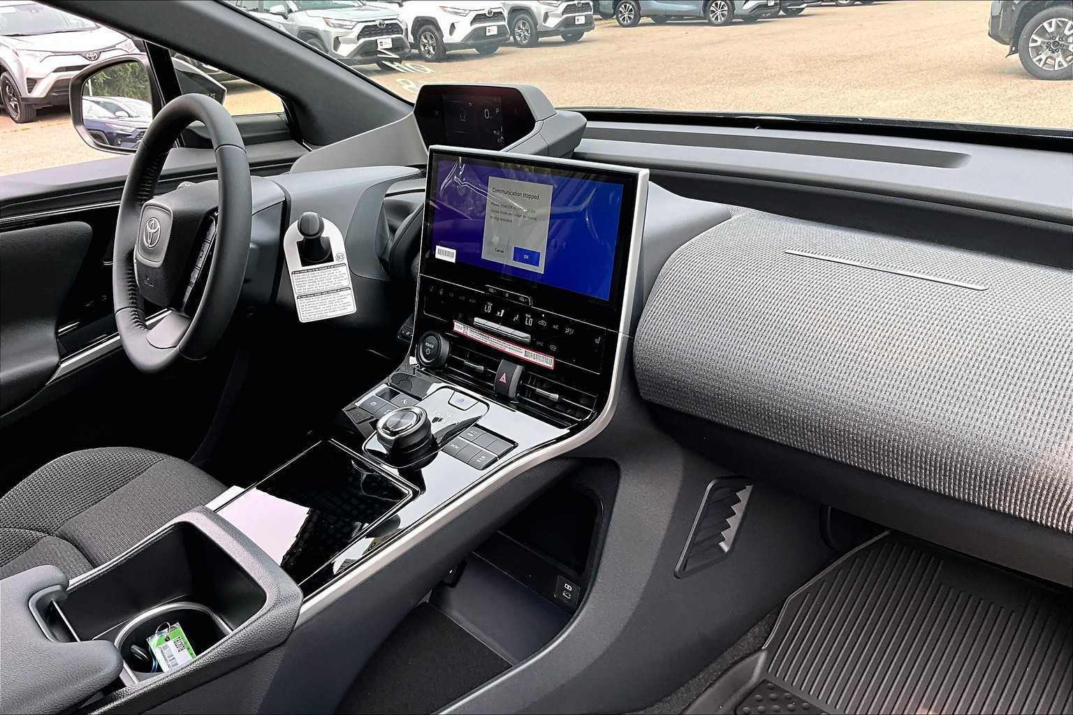 2025 Toyota bZ4X XLE - Photo 10
