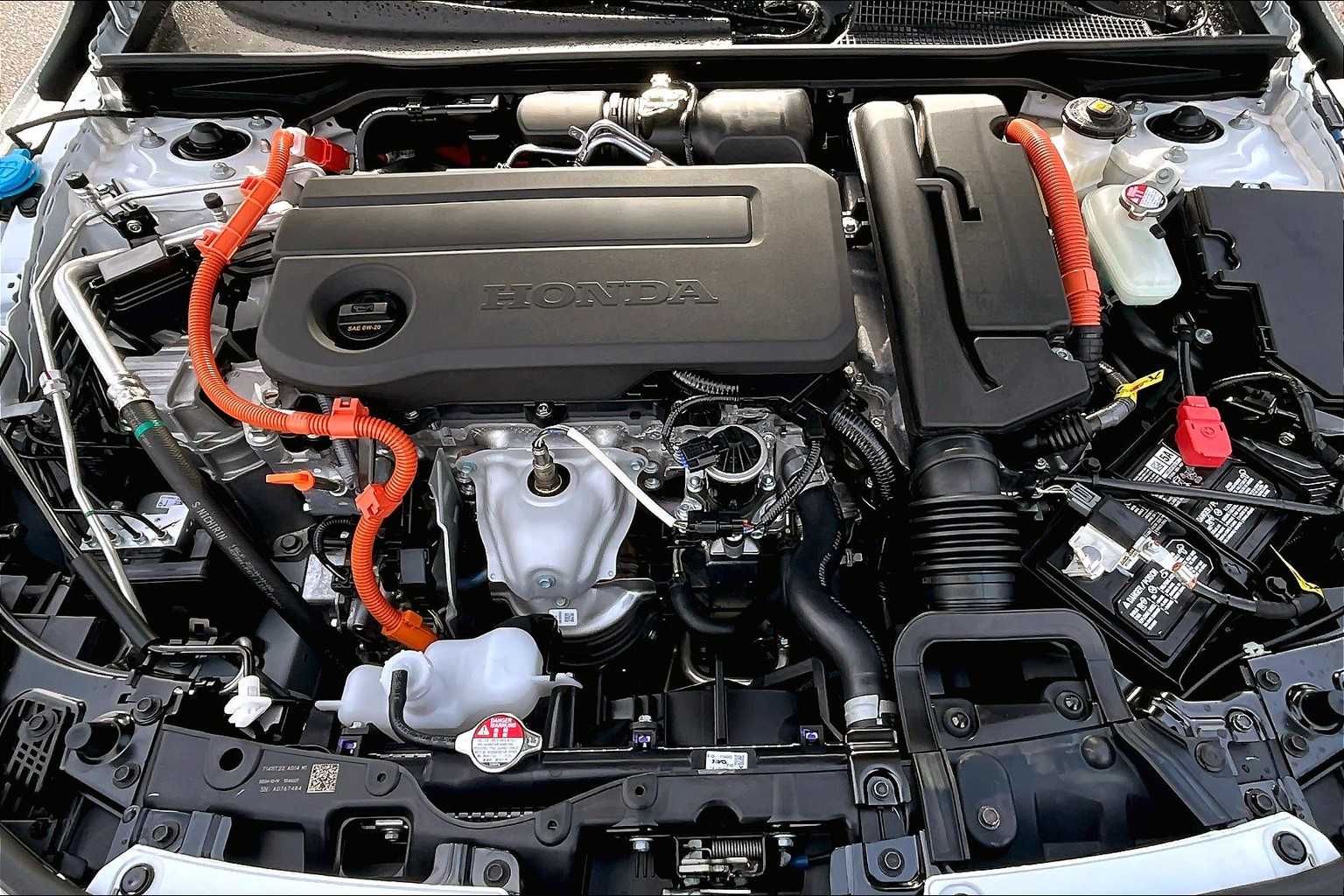 2025 Honda Civic Hybrid Sport Touring - Photo 16