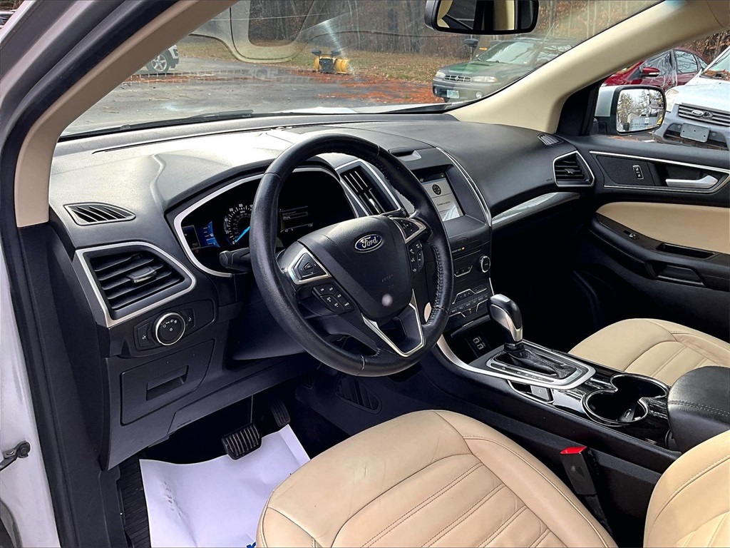 2017 Ford Edge SEL - Photo 8
