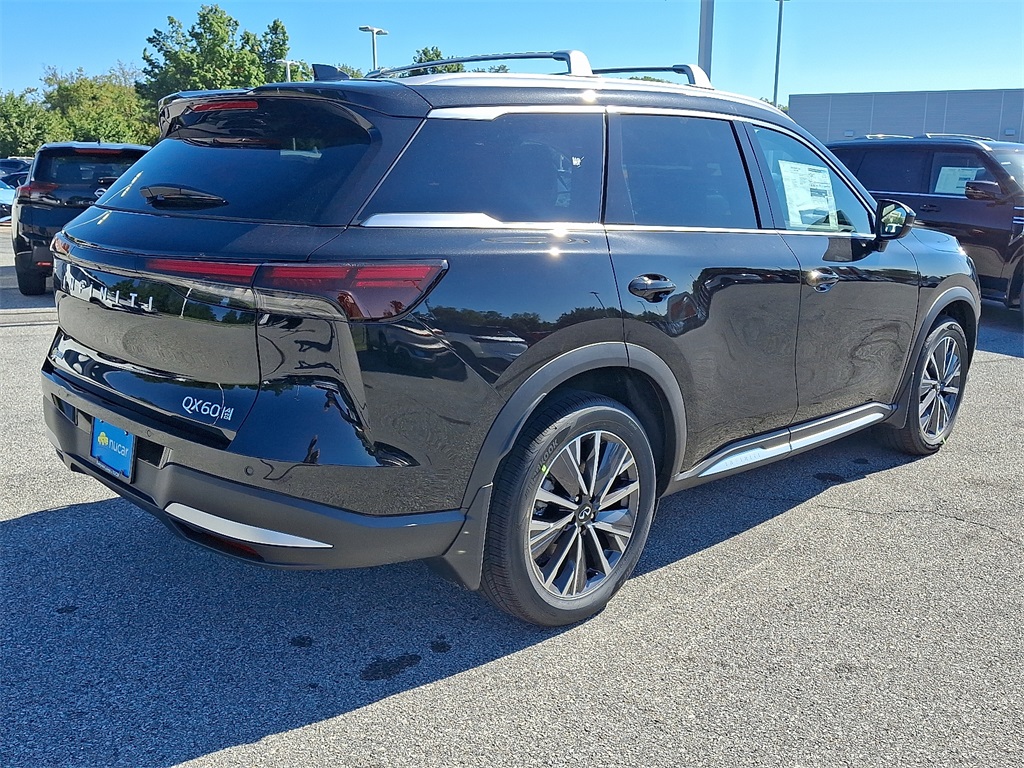 2026 INFINITI QX60 LUXE - Photo 4