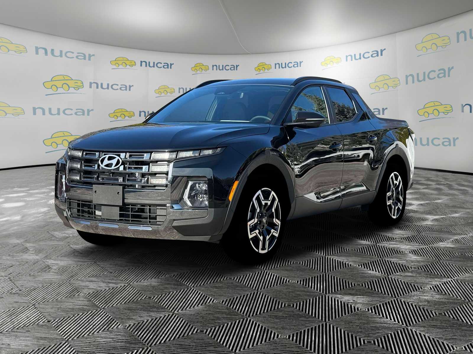 2025 Hyundai Santa Cruz Limited - Photo 2