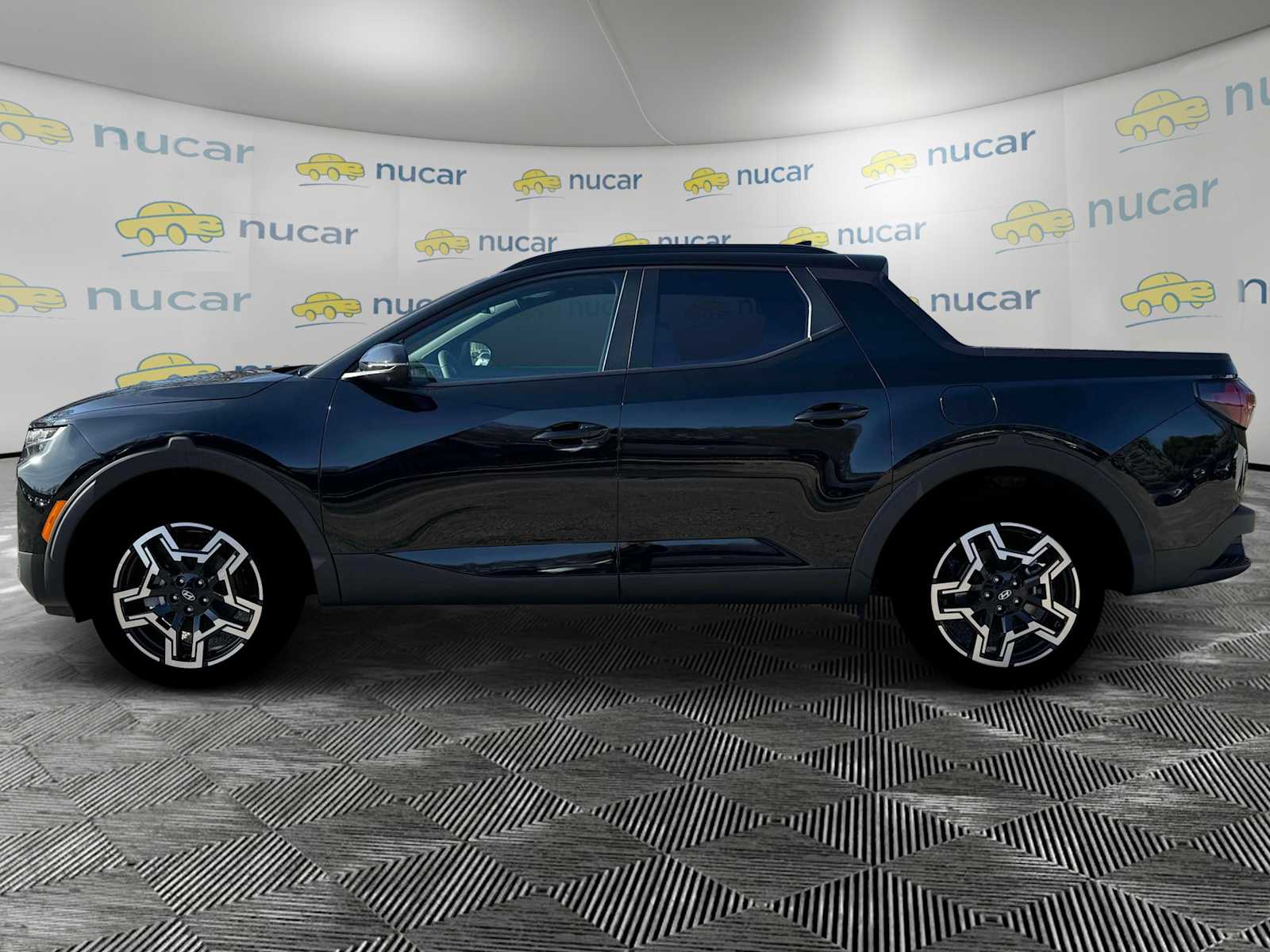 2025 Hyundai Santa Cruz Limited - Photo 4