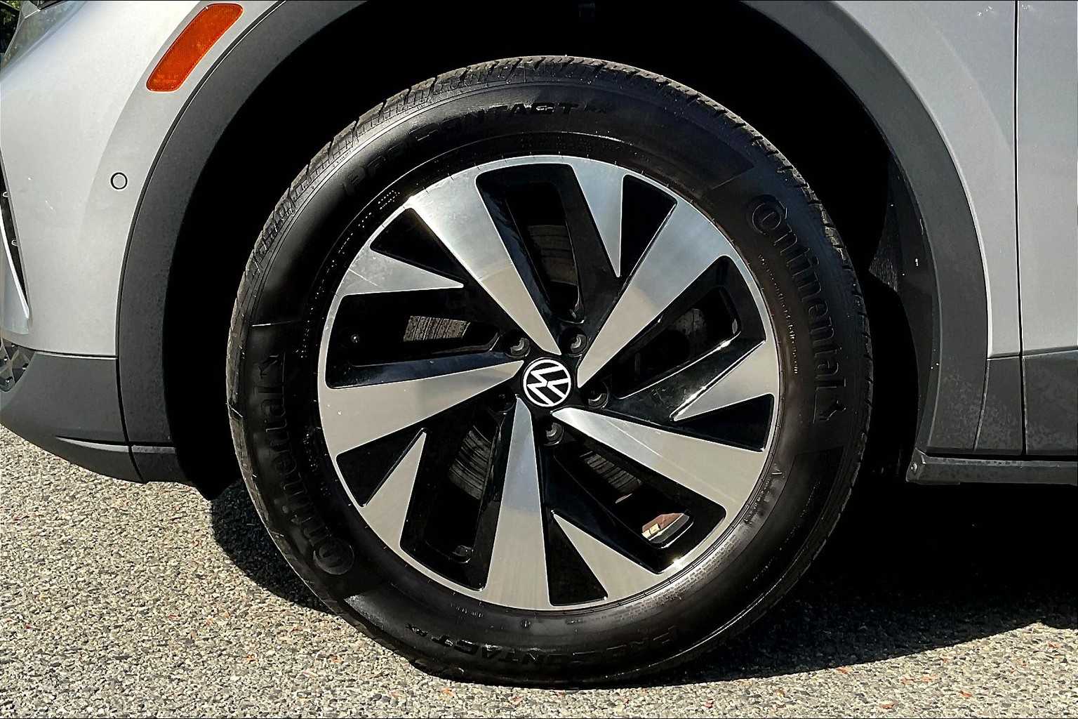 2023 Volkswagen ID.4 Pro - Photo 7