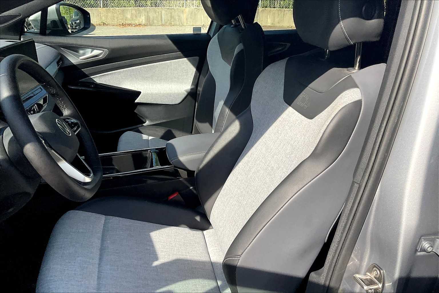 2023 Volkswagen ID.4 Pro - Photo 10