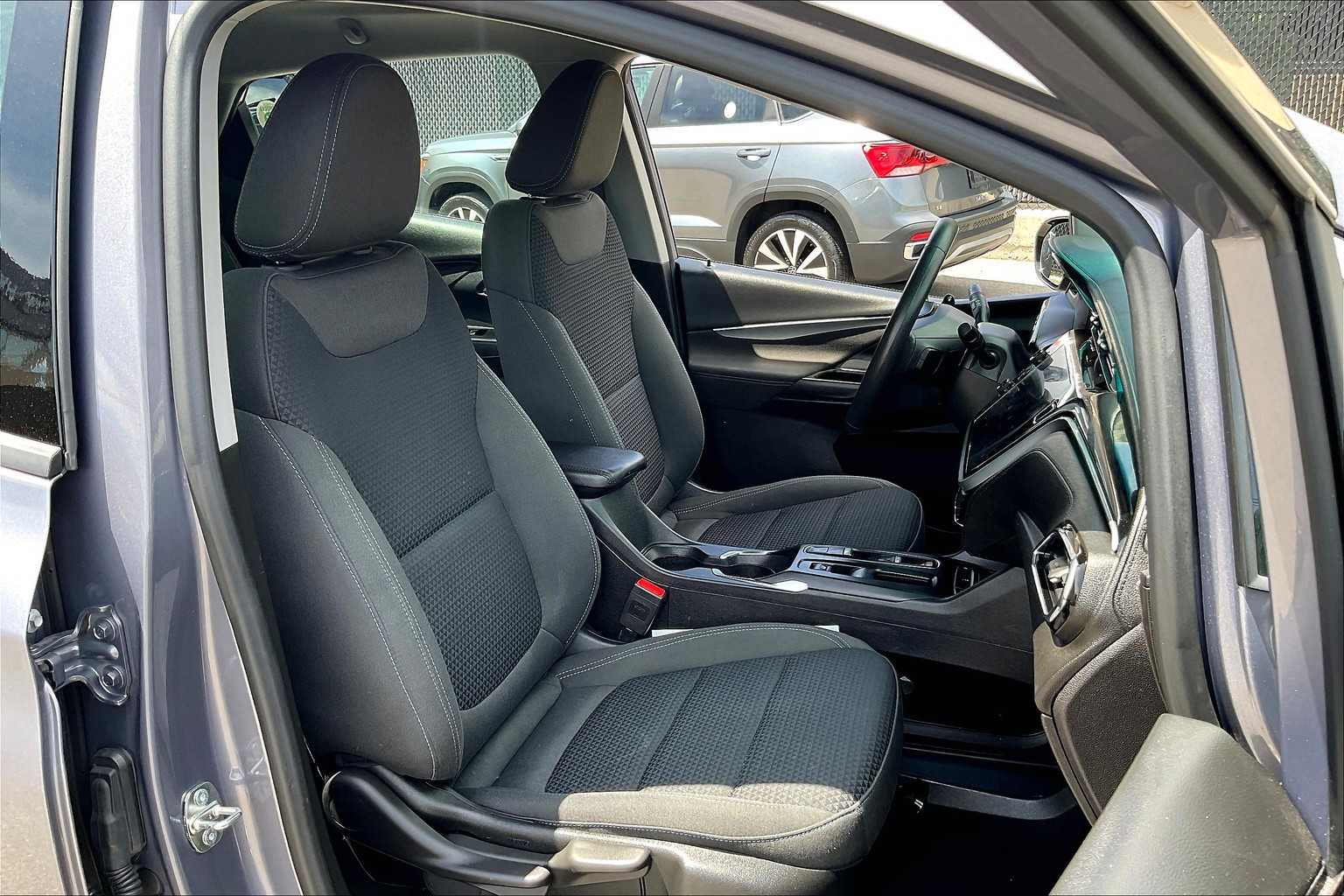 2023 Chevrolet Bolt EV 1LT - Photo 11