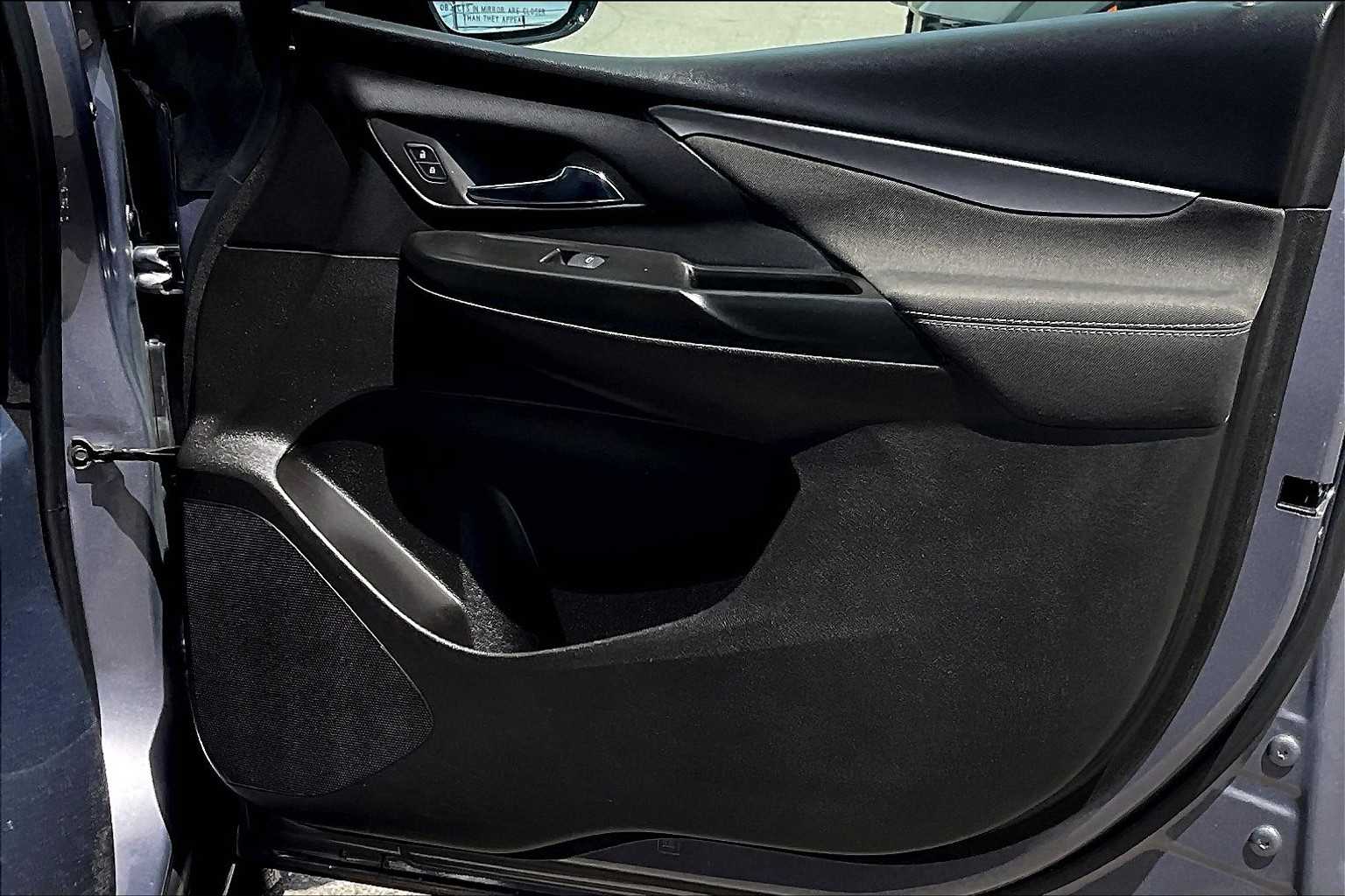 2023 Chevrolet Bolt EV 1LT - Photo 12