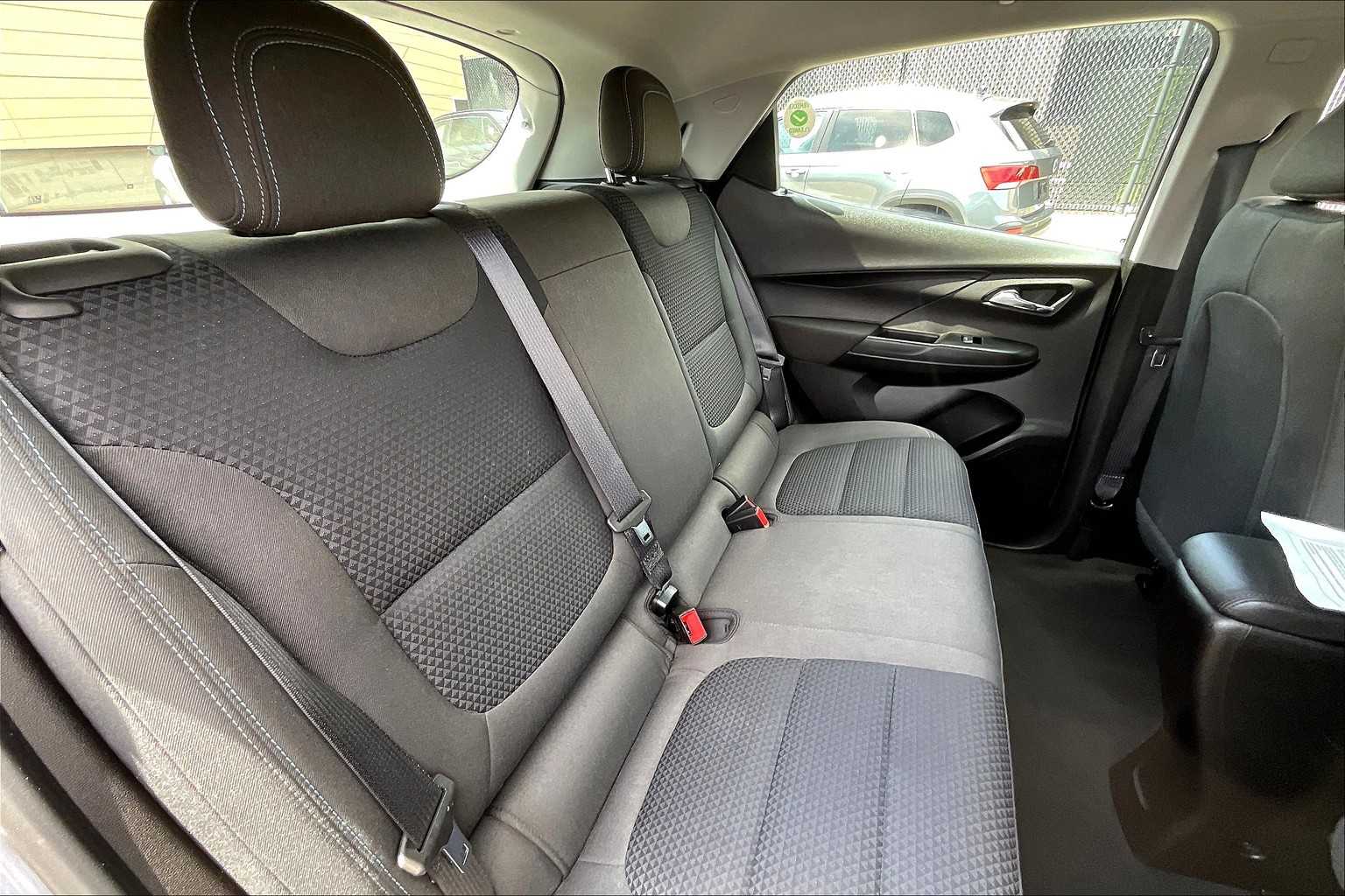 2023 Chevrolet Bolt EV 1LT - Photo 16