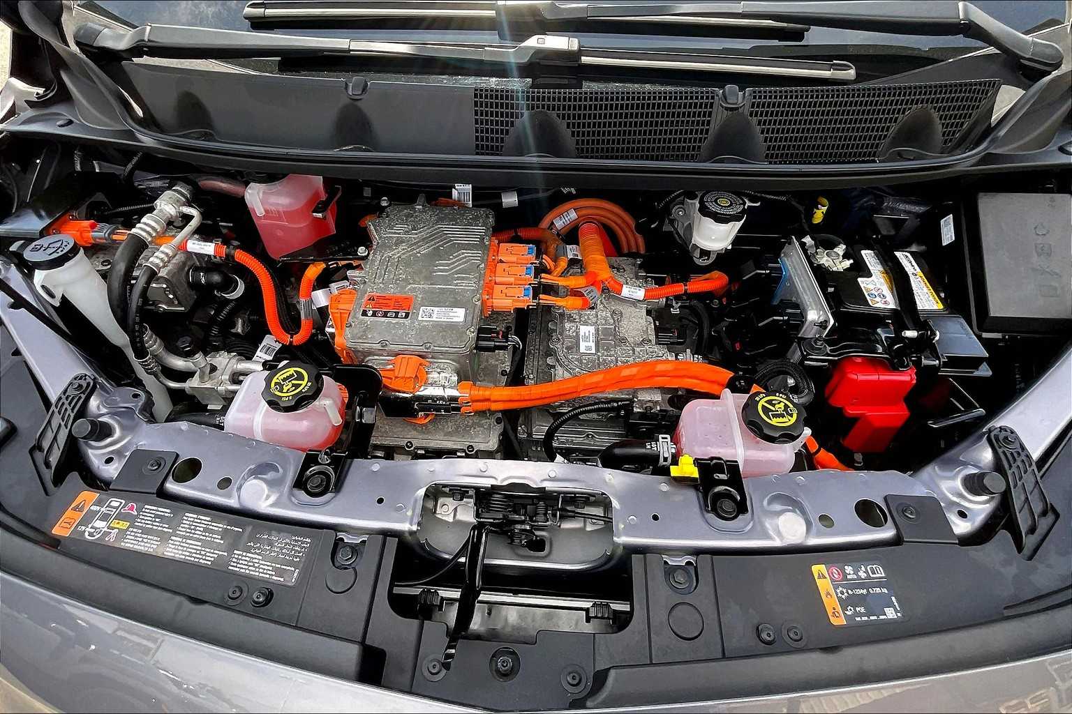 2023 Chevrolet Bolt EV 1LT - Photo 28