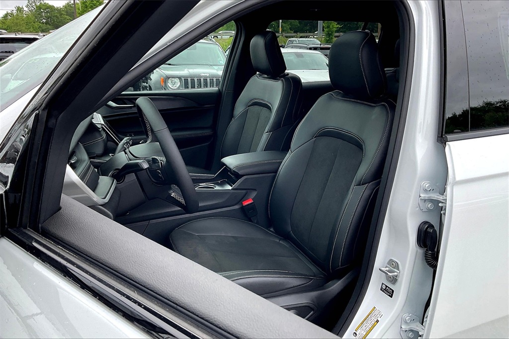 2025 Jeep Grand Cherokee L Altitude X - Photo 11
