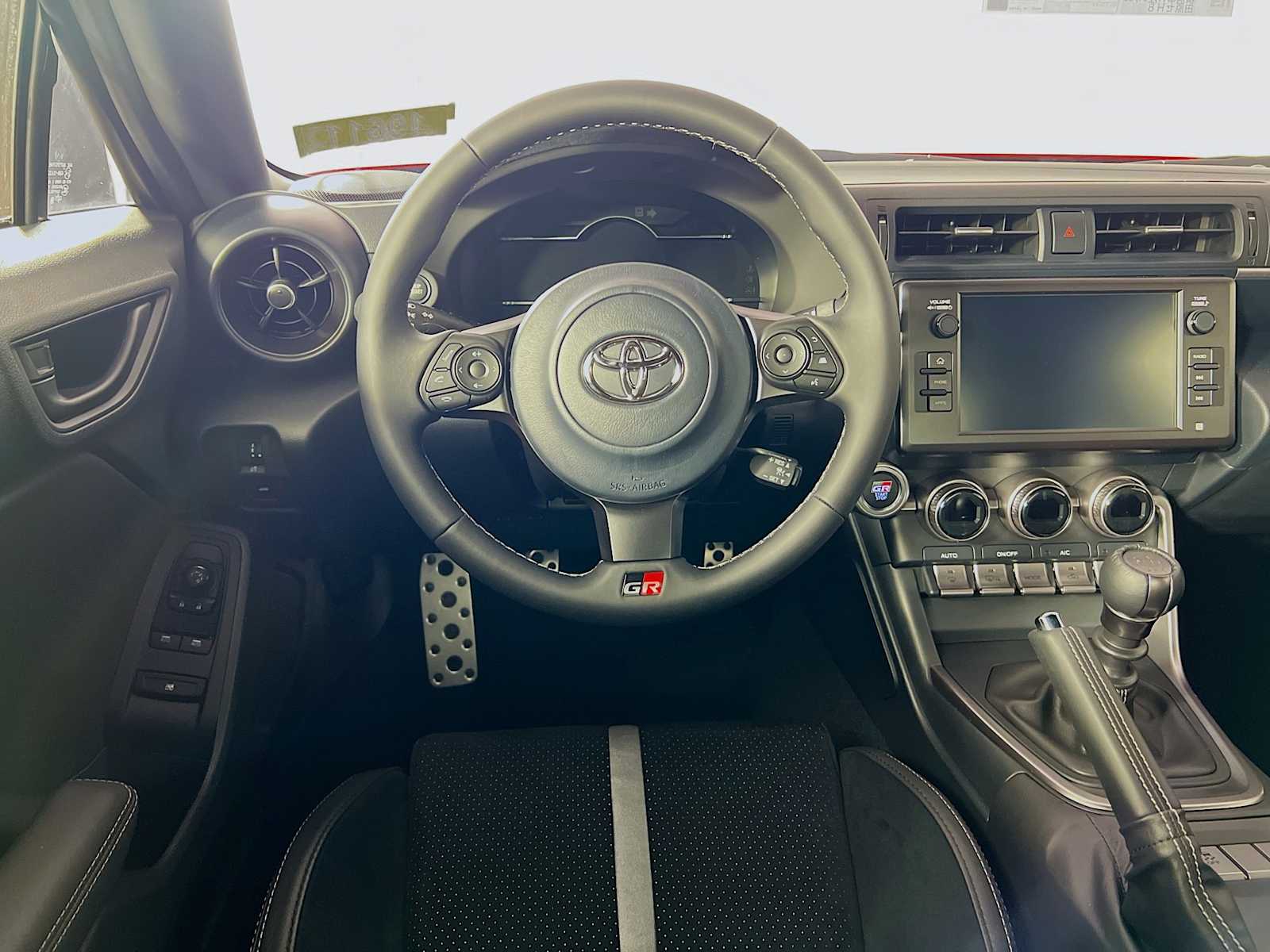 2025 Toyota GR86 Premium - Photo 14