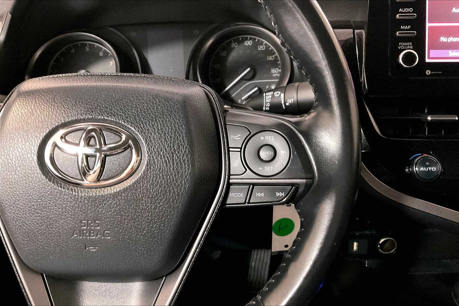 2021 Toyota Camry SE - Photo 23
