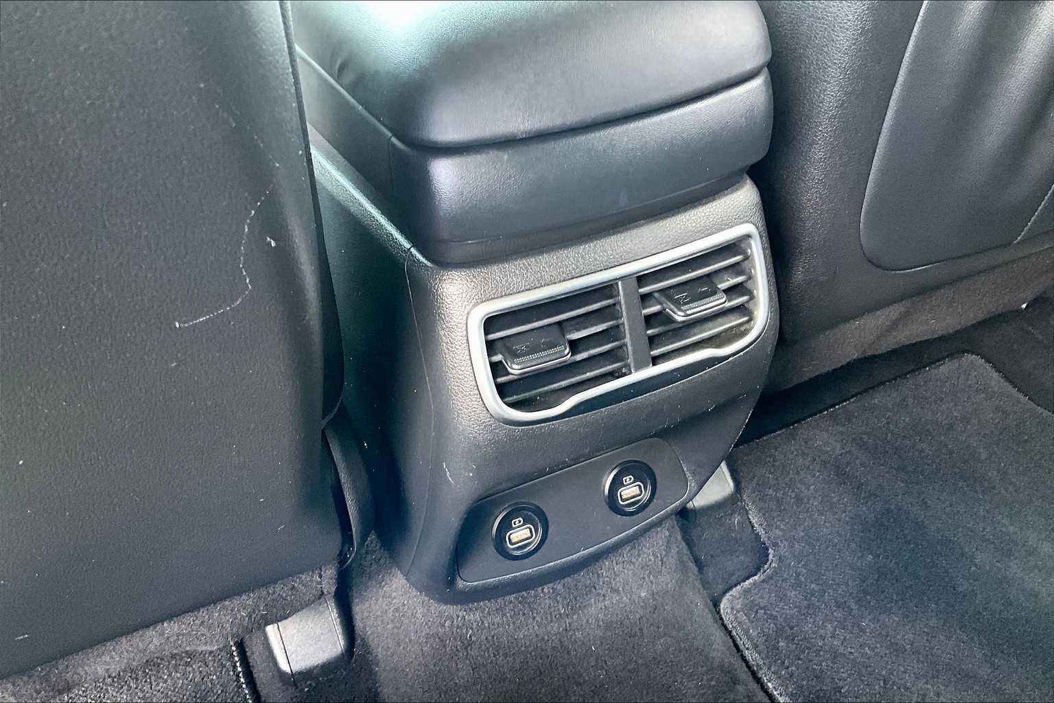 2022 Hyundai Santa Fe SEL - Photo 28