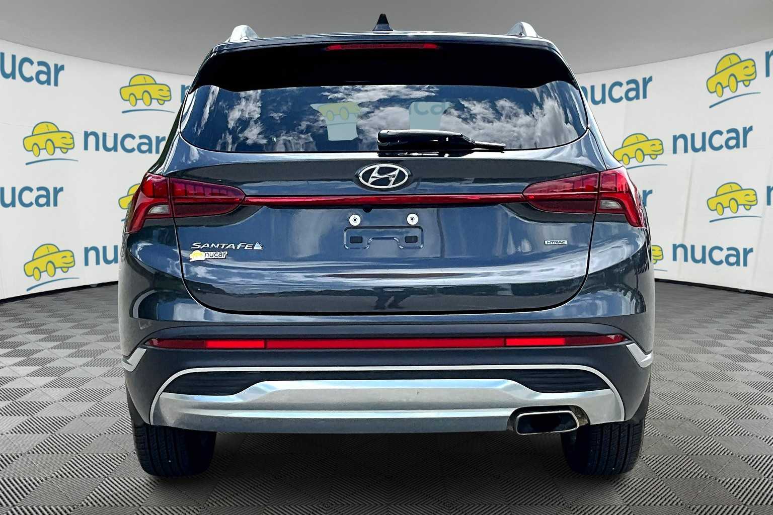 2022 Hyundai Santa Fe SEL - Photo 5