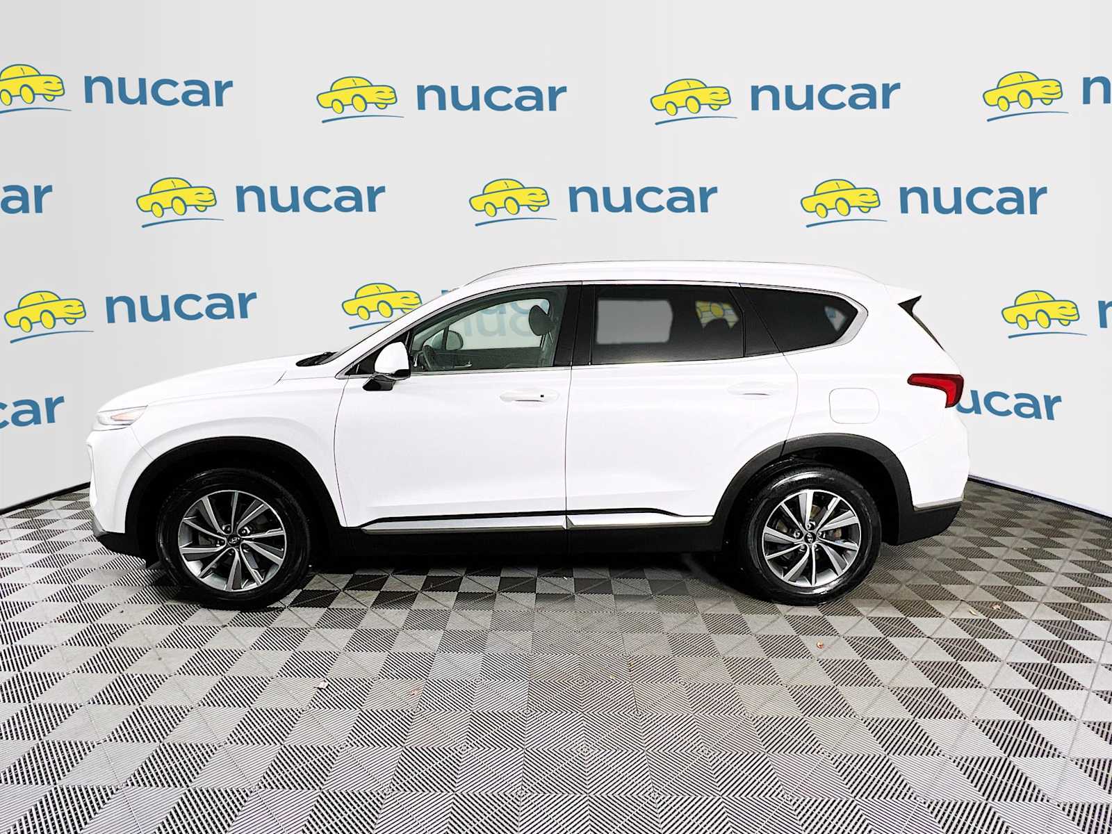 2020 Hyundai Santa Fe SEL - Photo 4