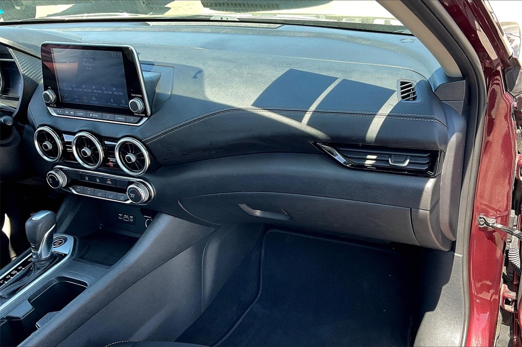 2022 Nissan Sentra SV - Photo 12