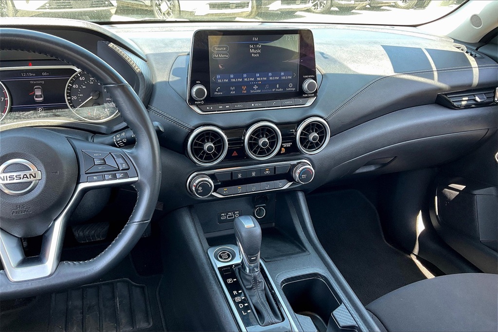 2022 Nissan Sentra SV - Photo 17