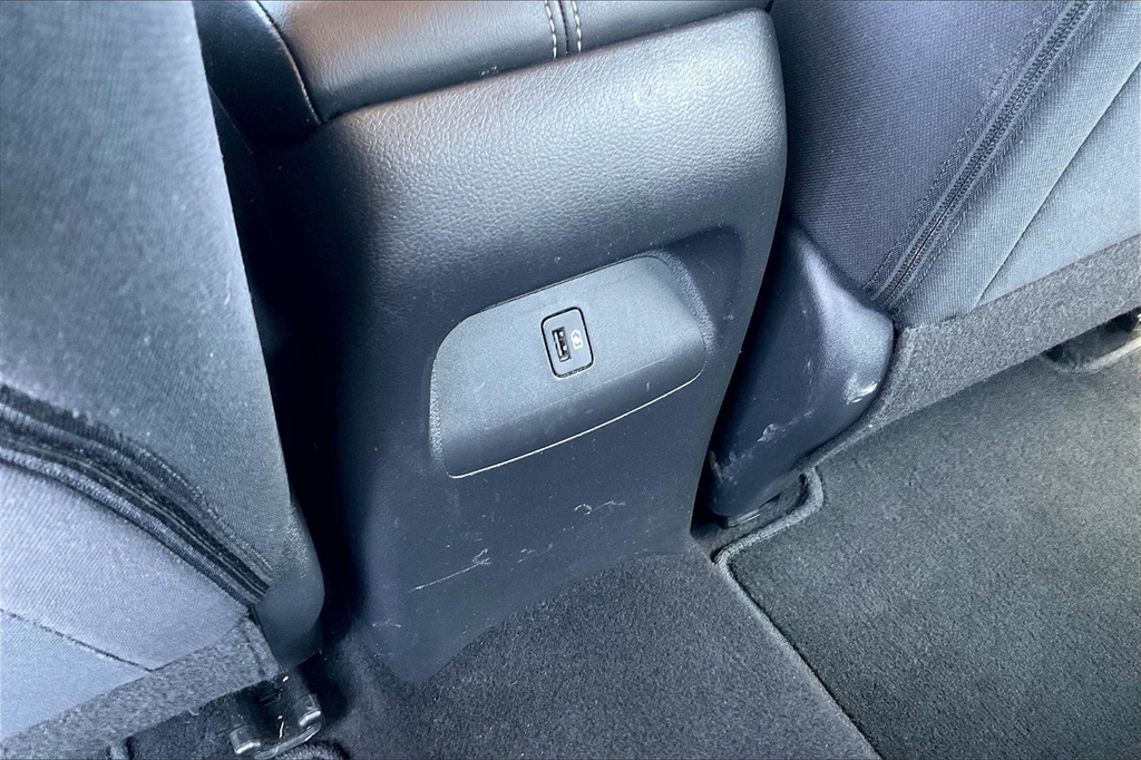 2022 Nissan Sentra SV - Photo 25