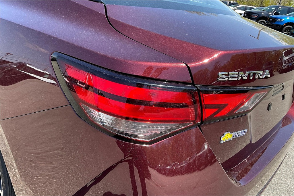 2022 Nissan Sentra SV - Photo 30