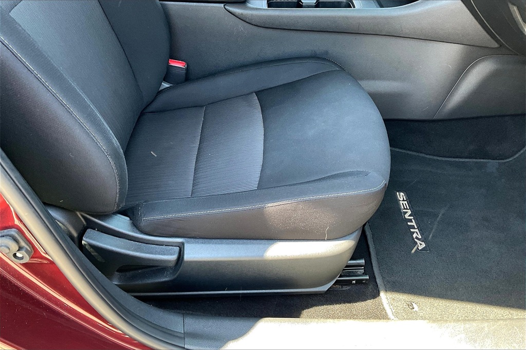 2022 Nissan Sentra SV - Photo 34